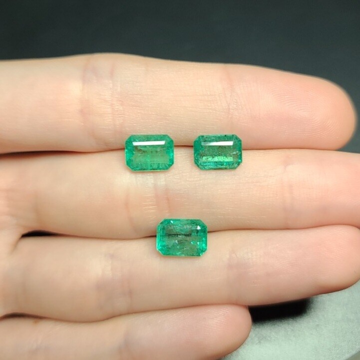 Emeralds octagon cut set 1.78 ct and 2.18 ct and 2.51 ct