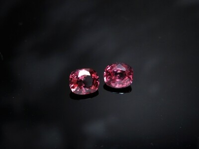 Spinel Cushion cut pair 0.93 ct and 0.95 ct