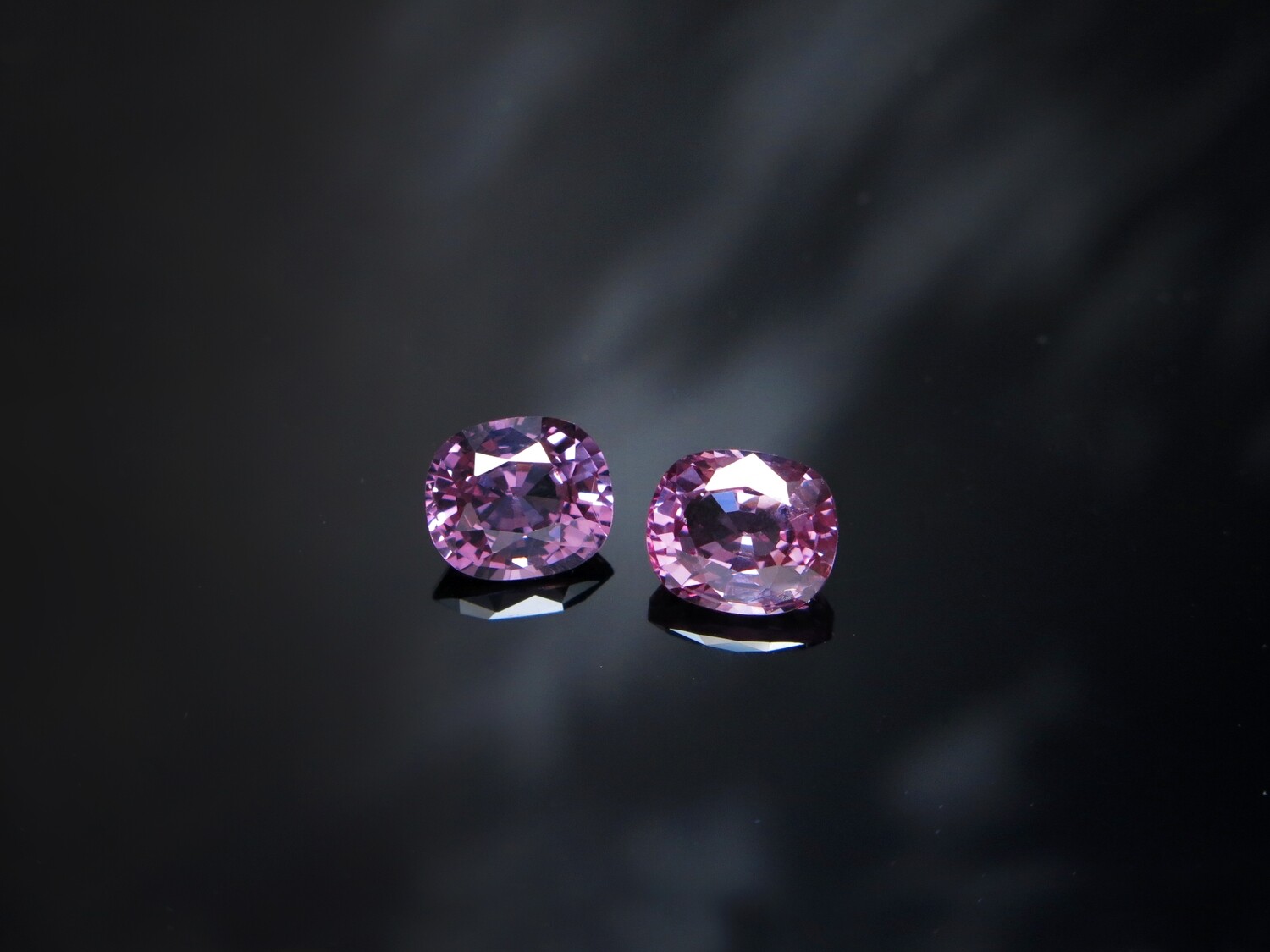 Spinel Cushion cut pair 1.11 ct and 1.22 ct