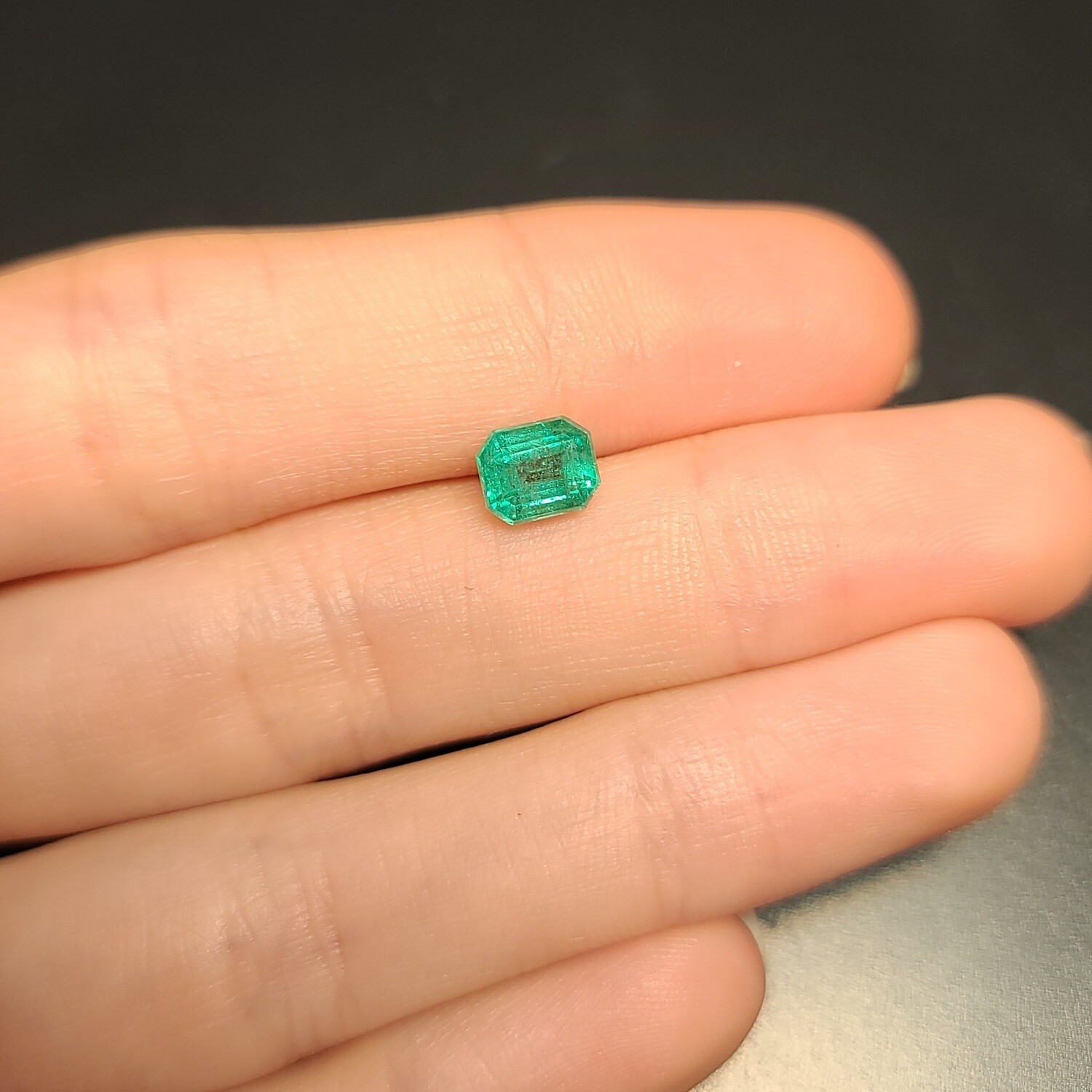 Emerald octagon cut 1.61 ct