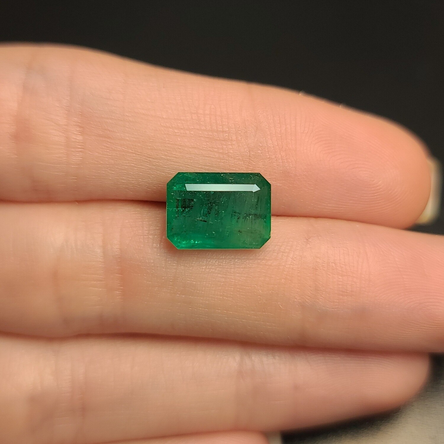 Emerald octagon cut 4.76 ct