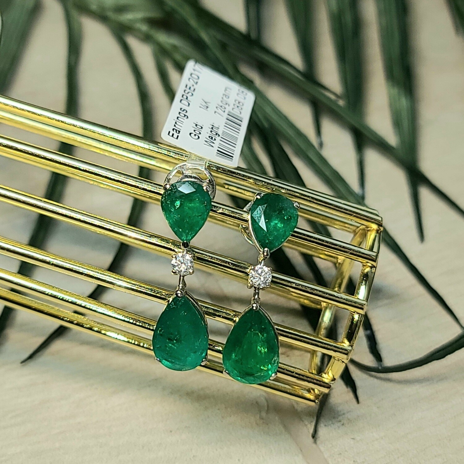 Emerald earrings pear cut 11.10 ct