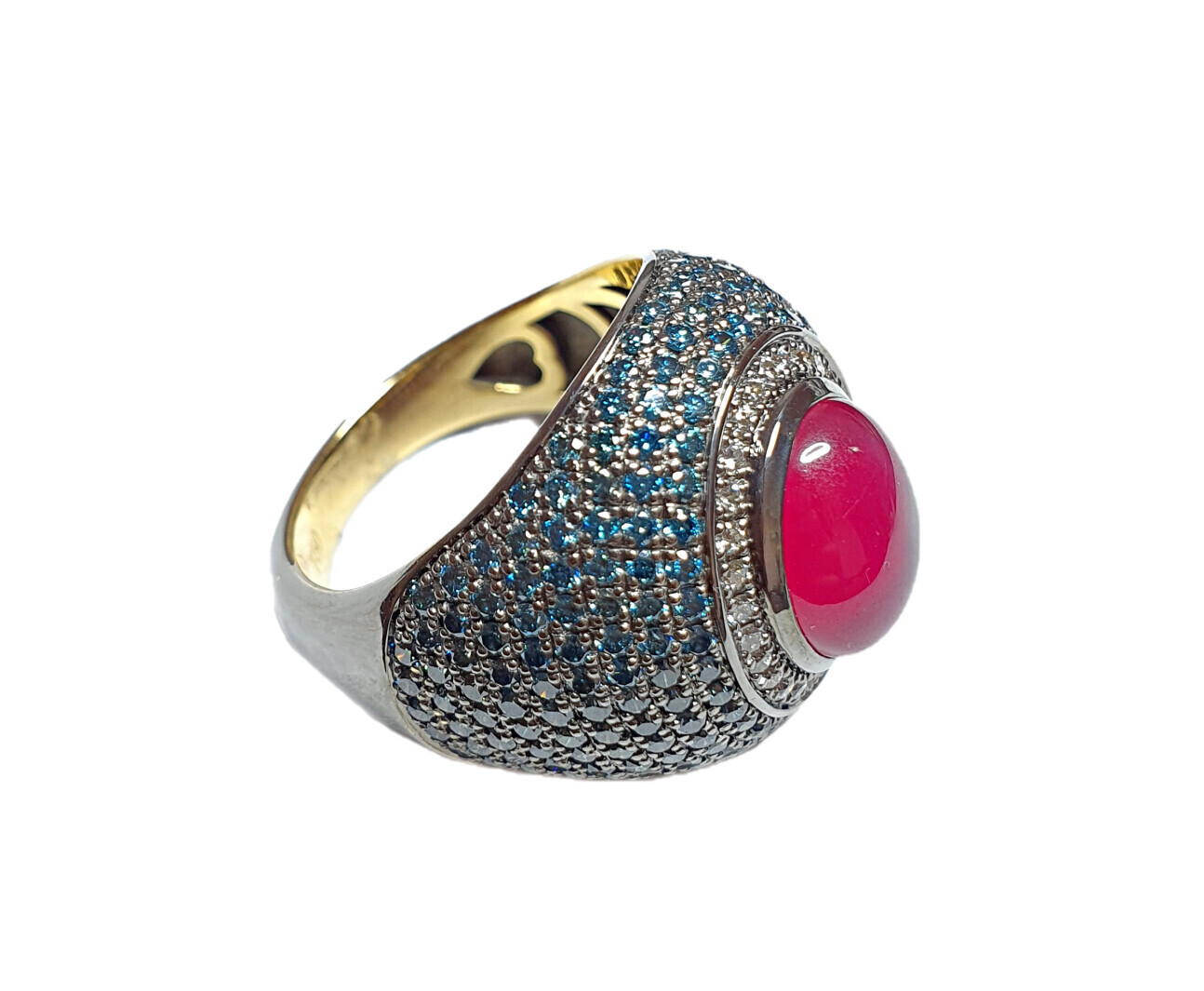 18K Gold Ring with Ruby and Diamonds
