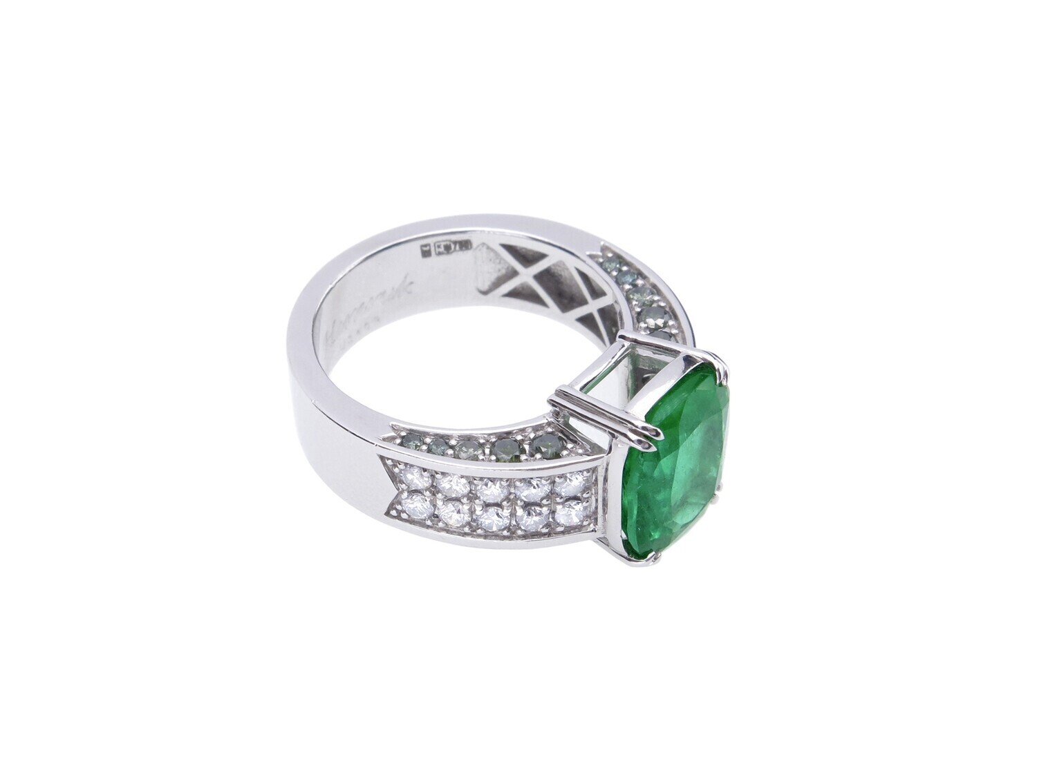 18K GOLD WITH COLOMBIAN EMERALD WITH DIAMONDS AND DIAMONDS GREEN.