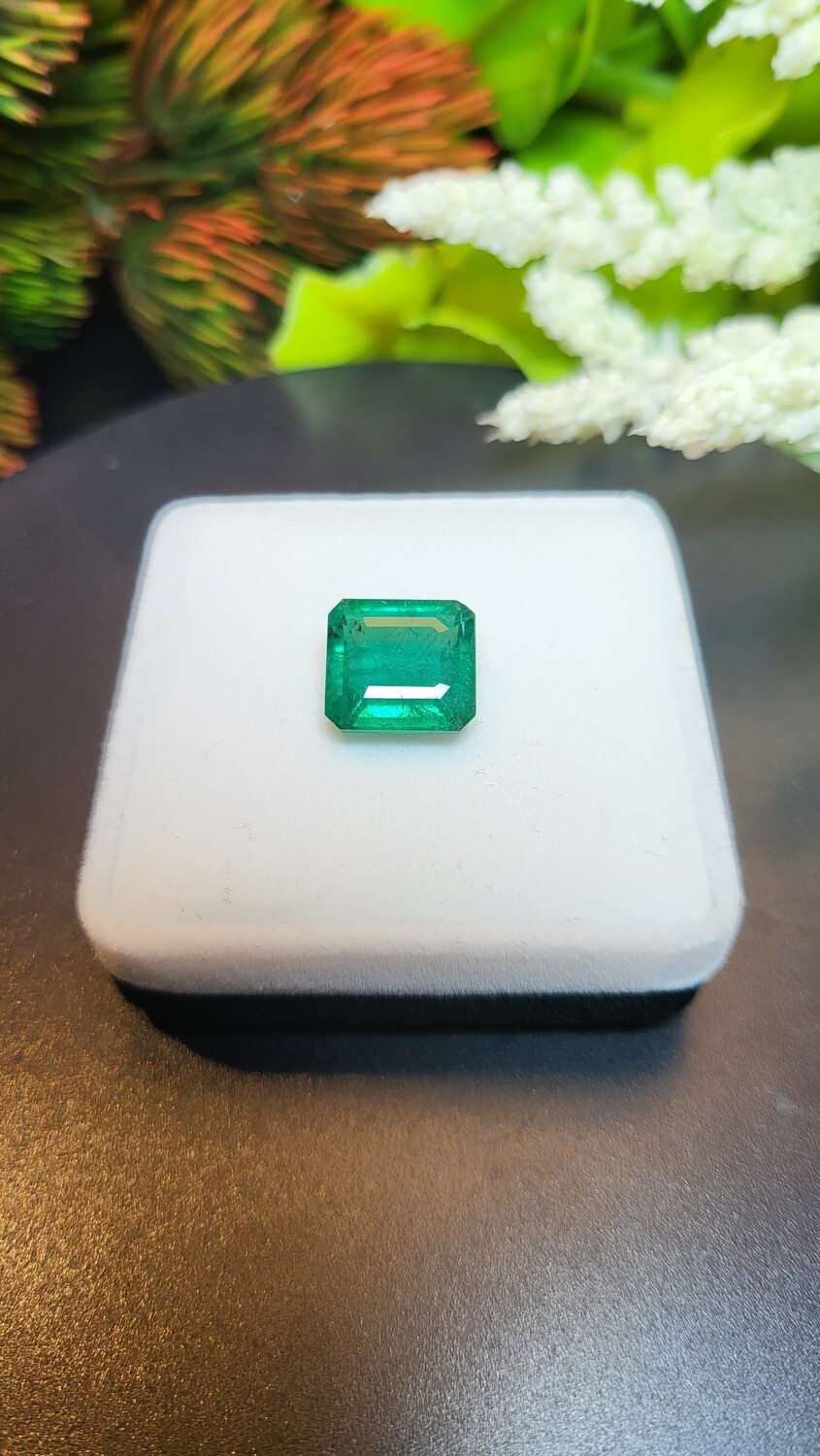 Emerald Octagon cut 7.31 ct