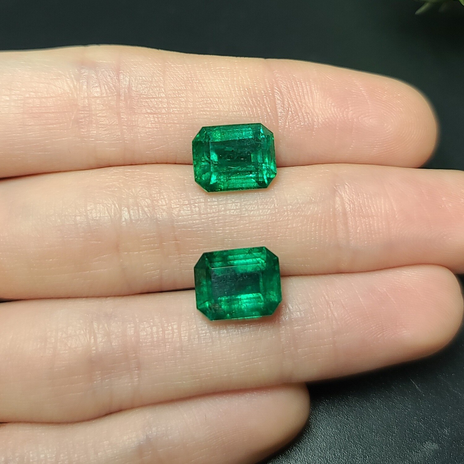 Emeralds octagon cut pair 4.86 ct and 5.19 ct