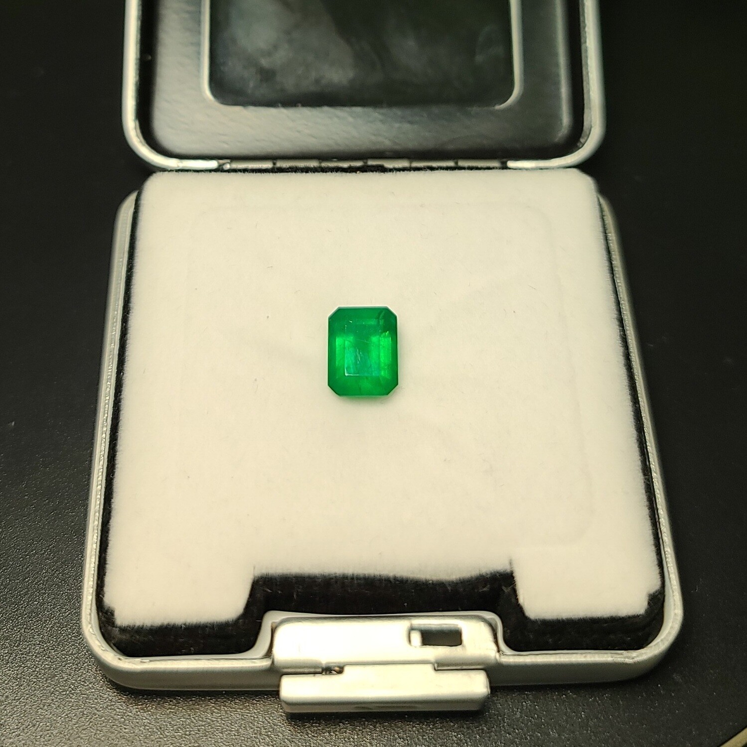 Emerald Octagon cut 2.53 ct