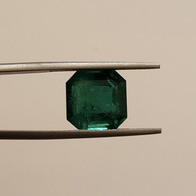 Sq.Emerald cut 6.41 ct