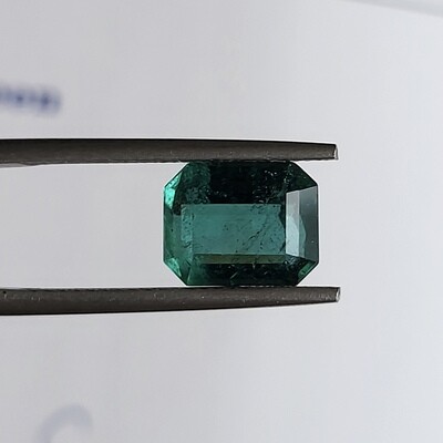 Emerald octagon cut 2.79 ct