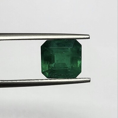 Sq.Emerald cut 3.25 ct
