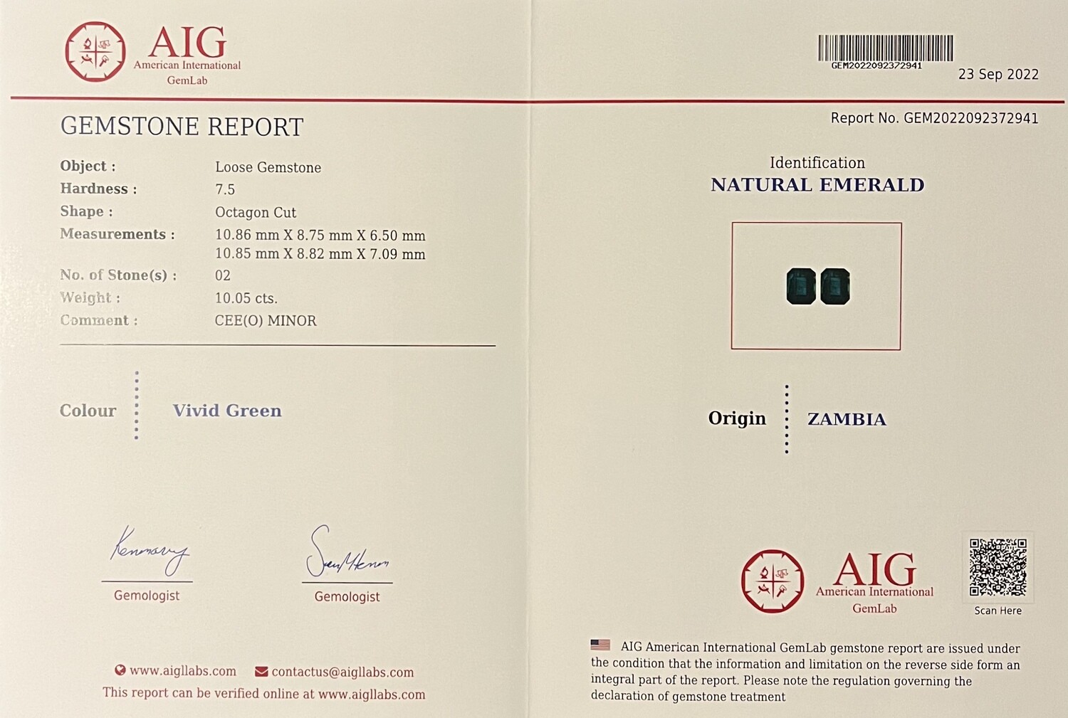 4.86 ct and 5.19 ct Emeralds octagon cut pair