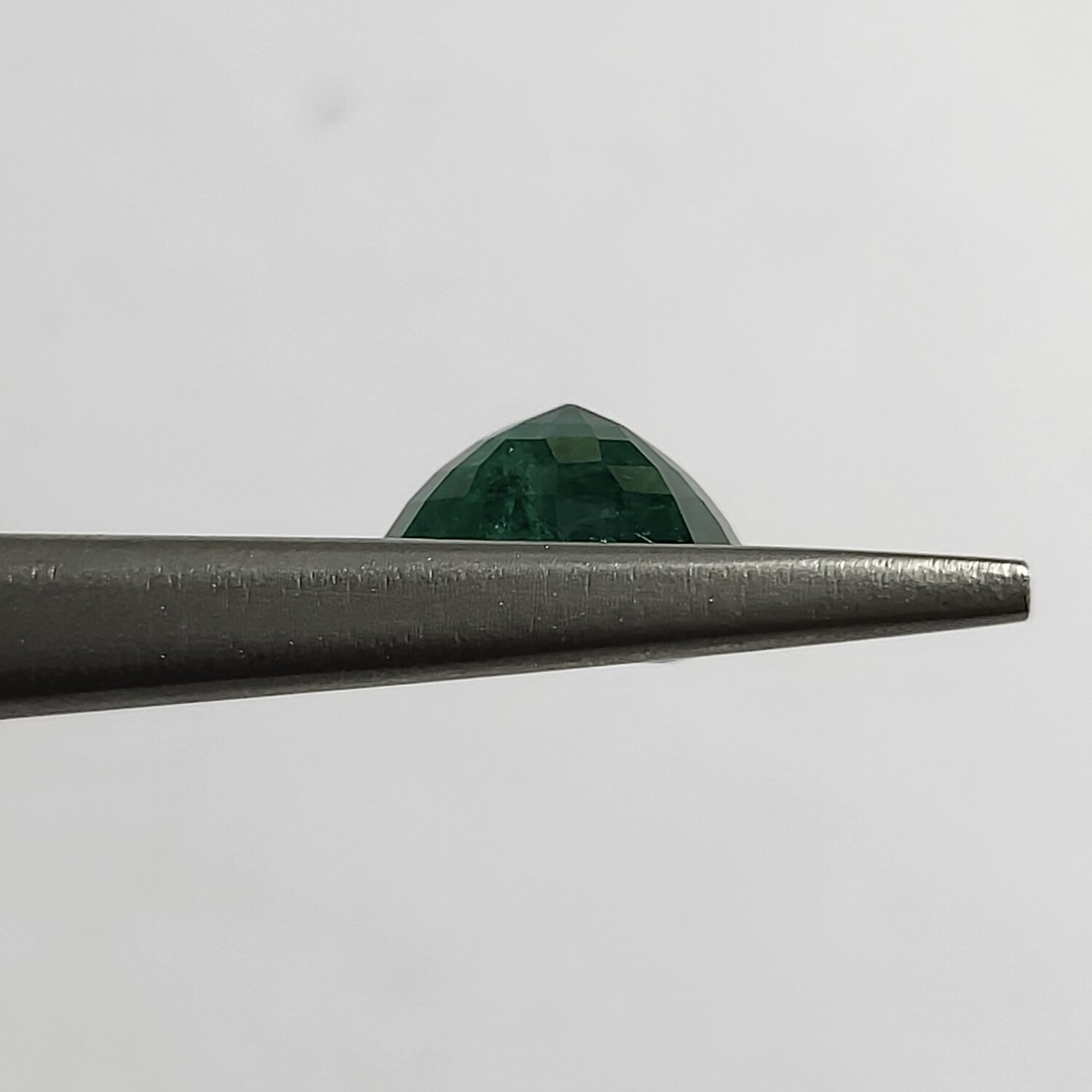 3.50 ct Emerald Round cut