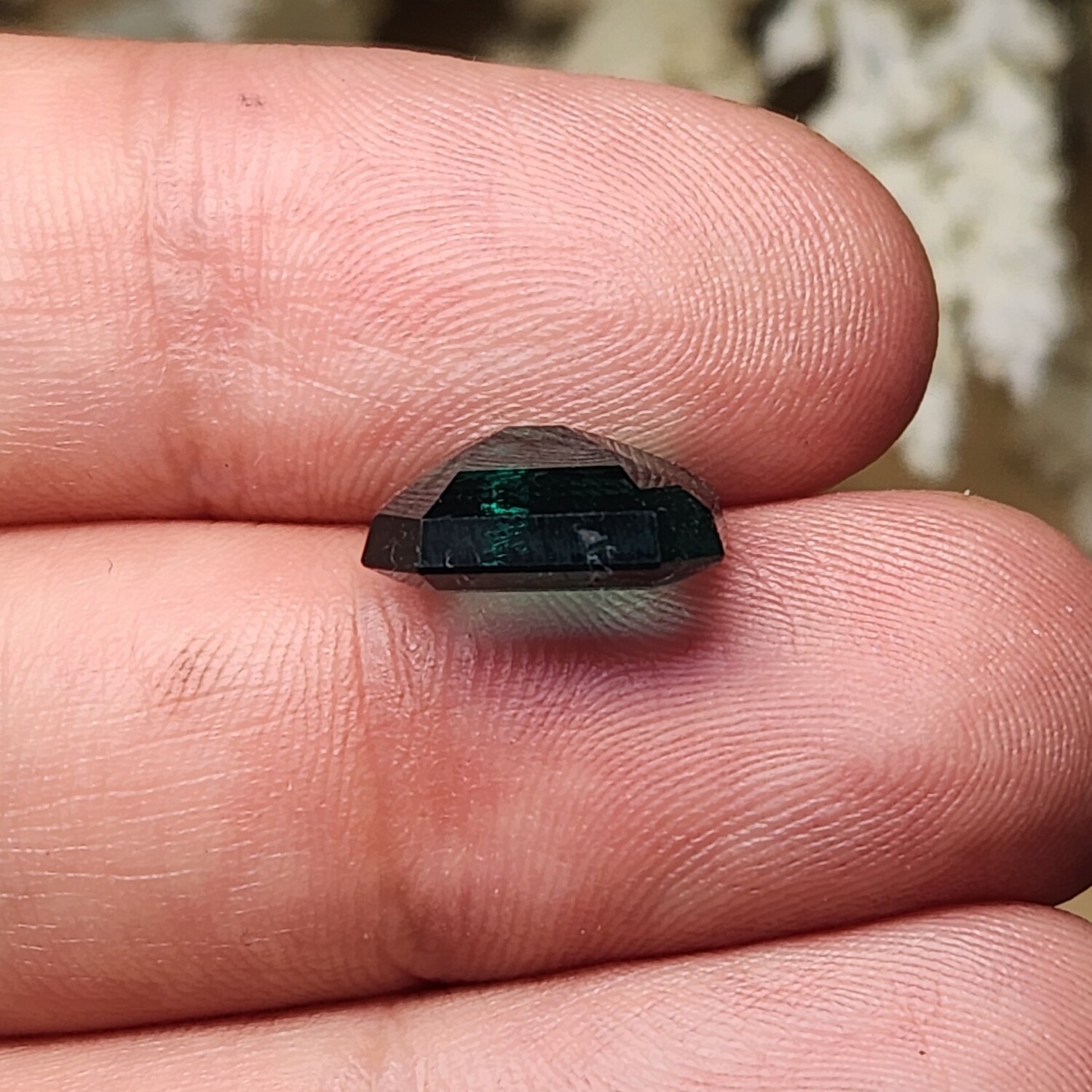 6.02 ct Emerald octagon cut