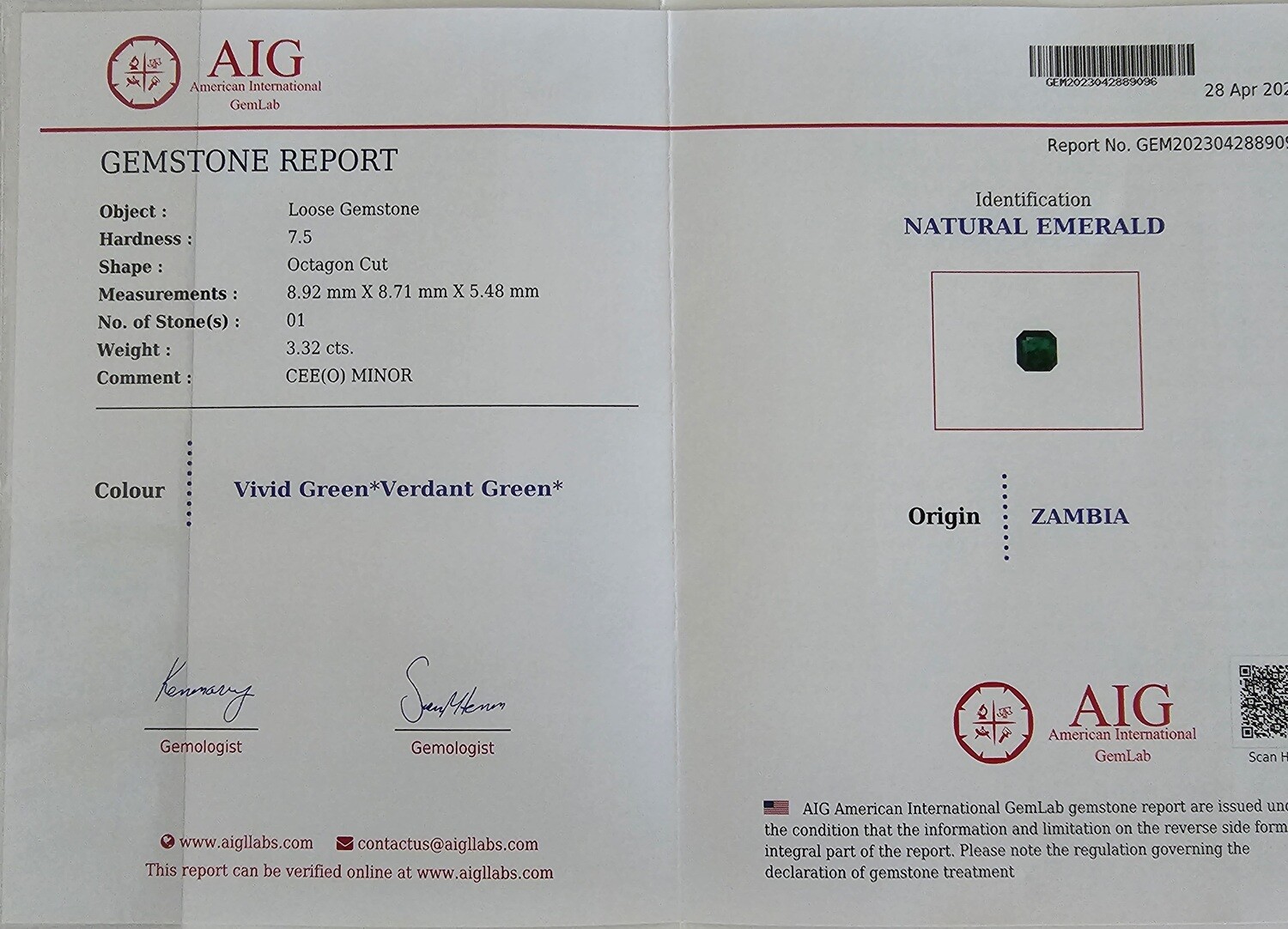 20.86 ct Sq.Emerald set