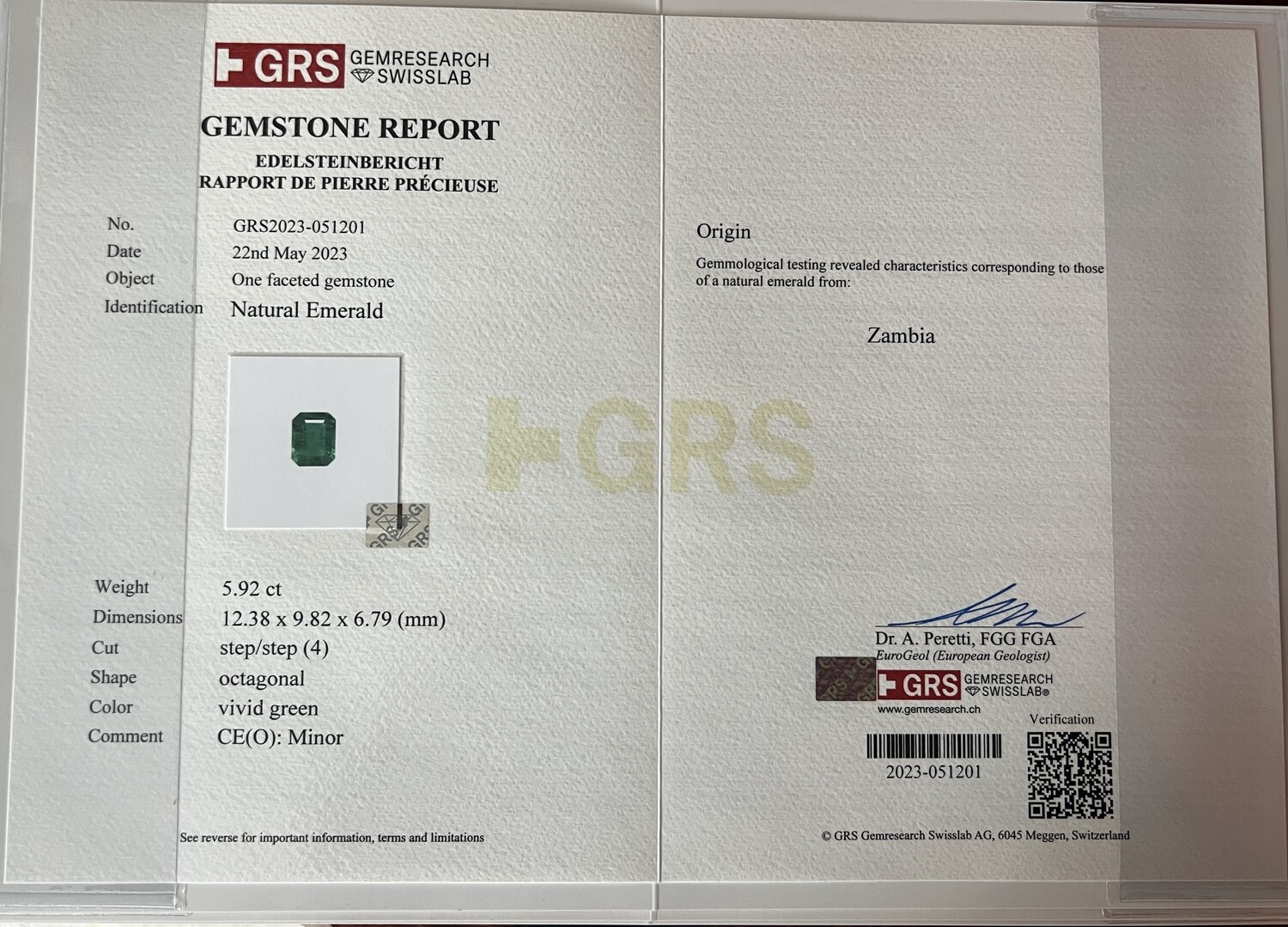 5.92 ct Emerald octagon cut