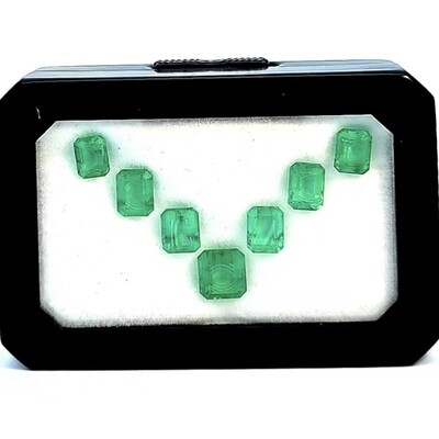 14.32 ct Emerald octagon cut set