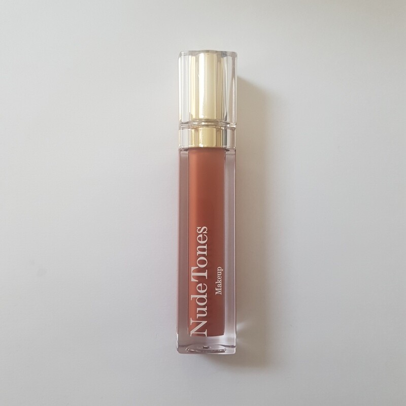 #19 Feisty Fudge Sensual Gloss