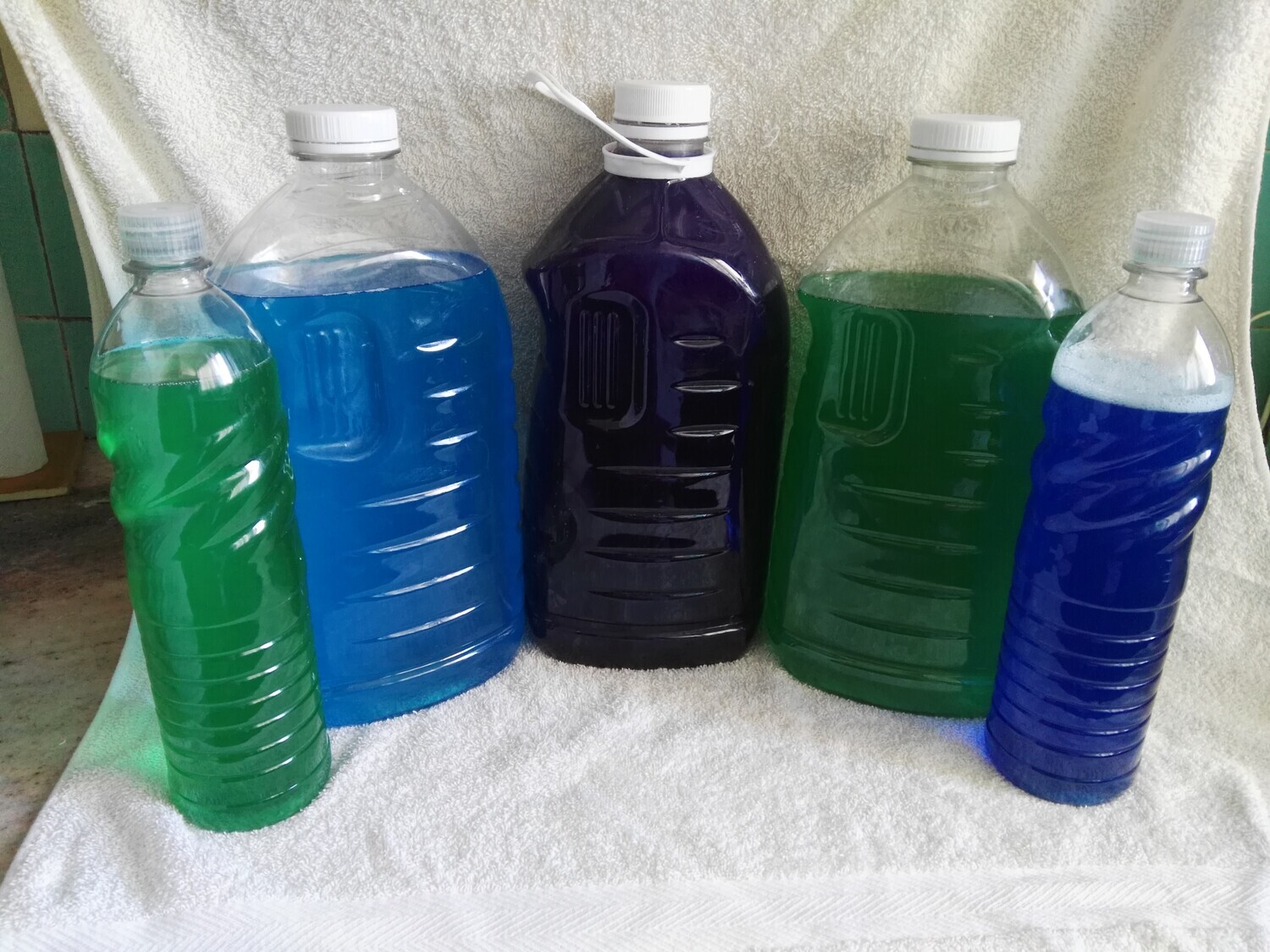 COMO FABRICAR JABON LIQUIDO PARA ROPA 
PASO A PASO - VIDEO EXPLICATIVO