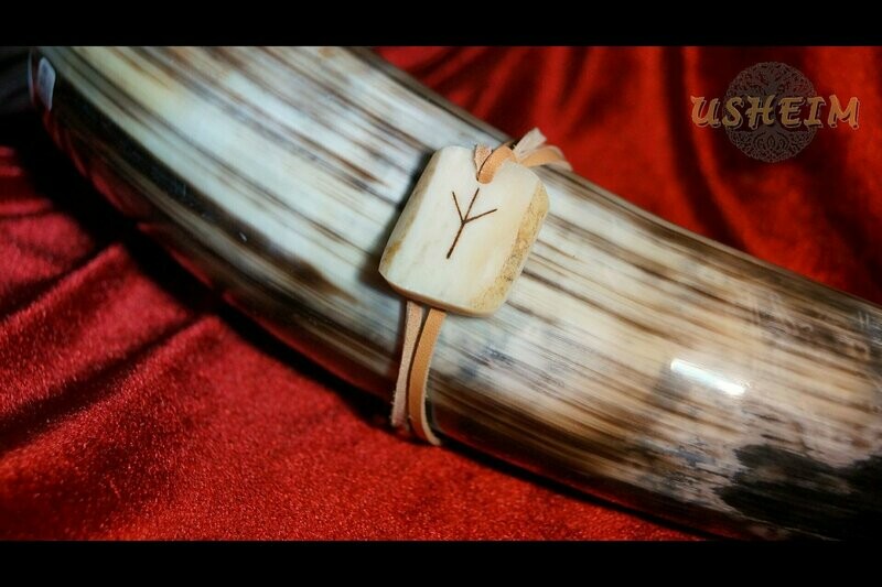 Knochenanhänger (klein) mit gebrannter Rune Algiz