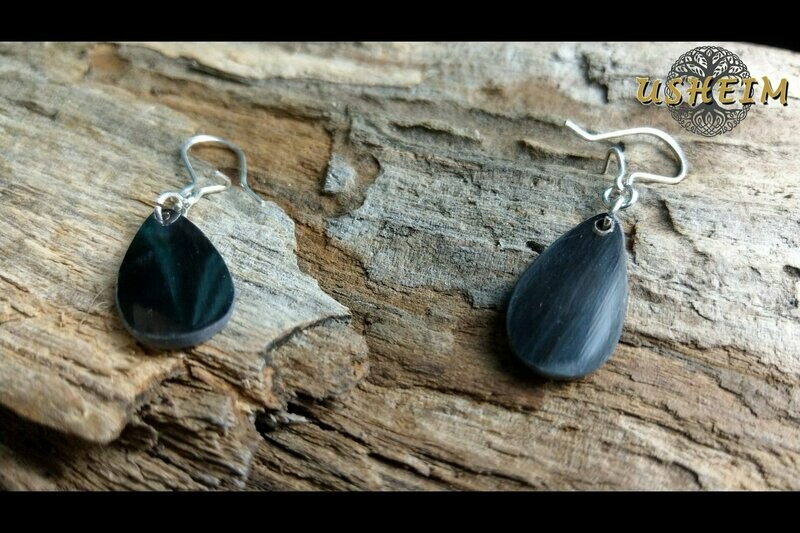 Ohrschmuck aus schwarzem Horn (Nr.4)