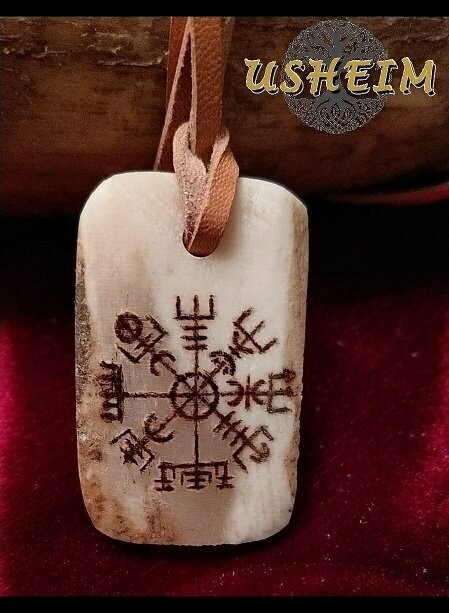 Knochenanhänger (groß) mit eingebranntem Vegvisir