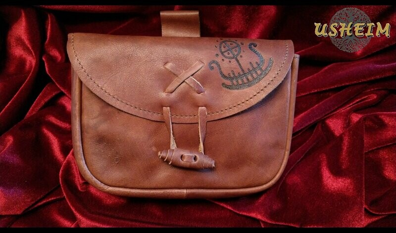 ​Gürteltasche „Trell“ -  braun mit eingebranntem Wikingerschiff