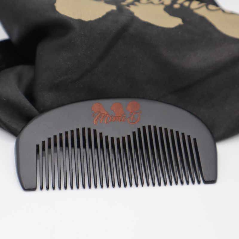 HOMME - PEIGNE démêlant barbe