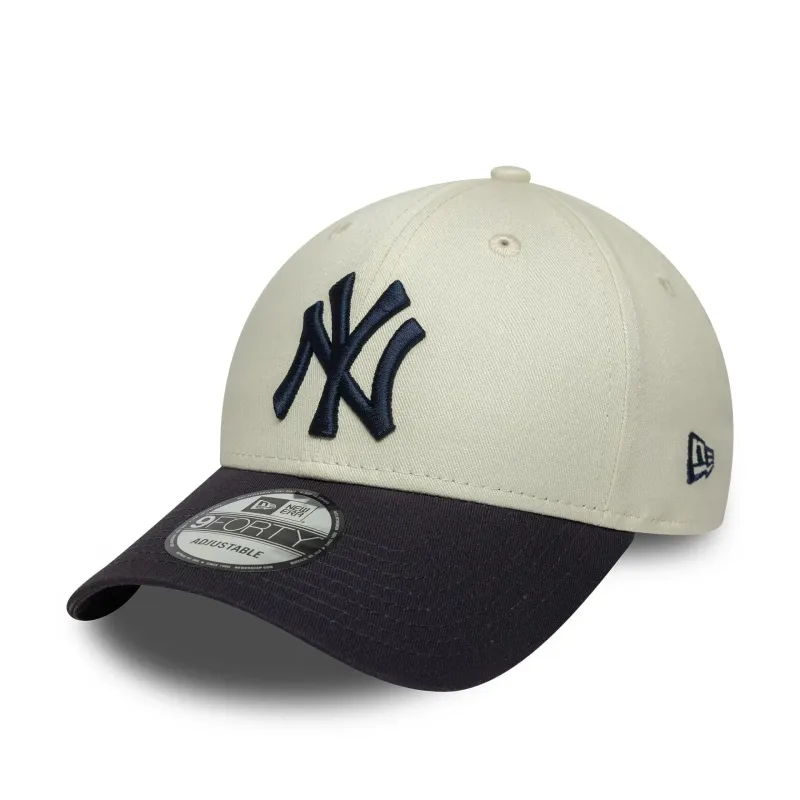 Casquette 9FORTY Adjustable New York Yankees MLB Side Script