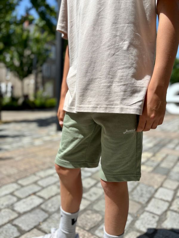 Short GORDON