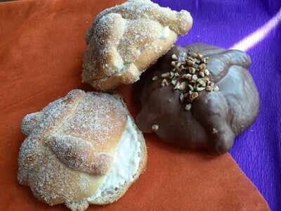 Hojaldra/Pan de muerto especial sabor nuez