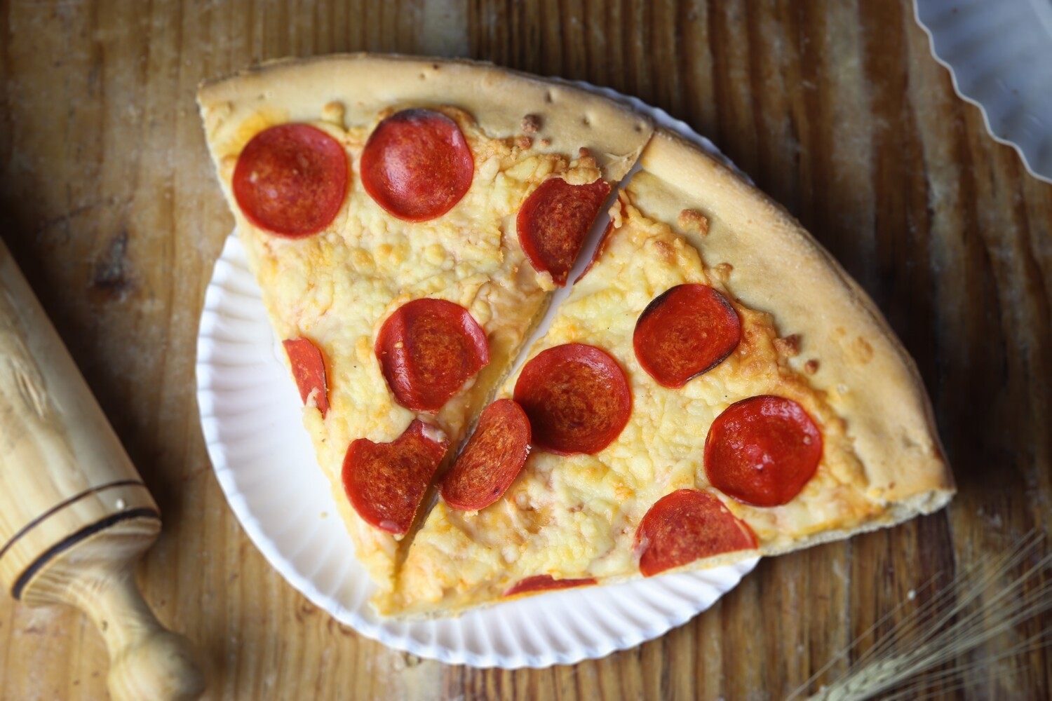 Pizza (solo pepperoni) Pizza (solo pepperoni)
