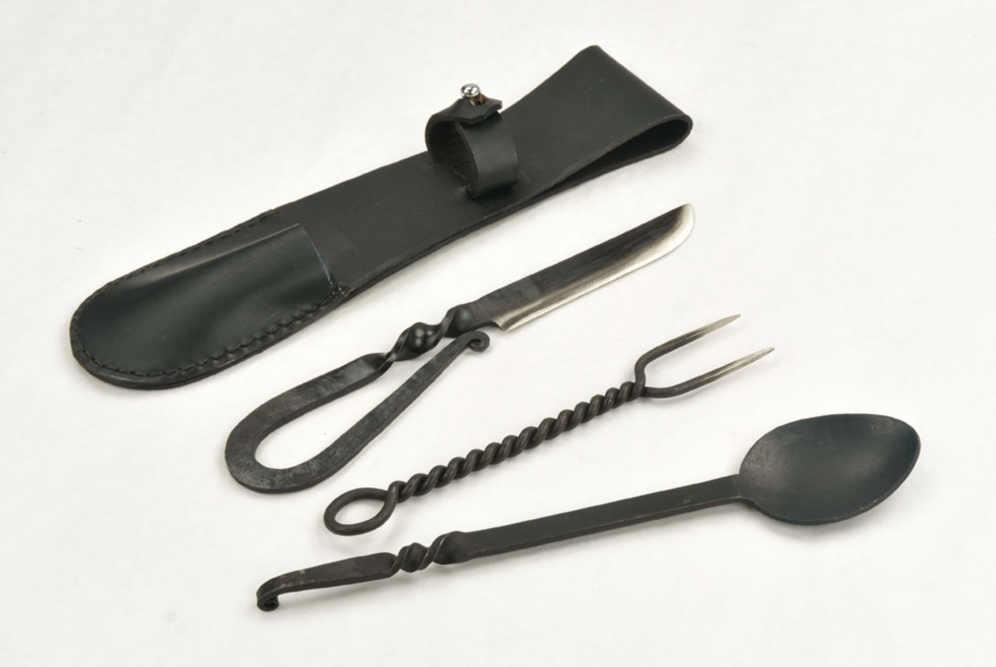 Hand Stainless Cutlery Set with Holder Veteran Arms From