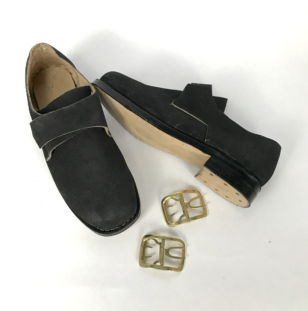 Colonial Buckle Shoes - Rough Out, Black Leather with Buckles display picture 3