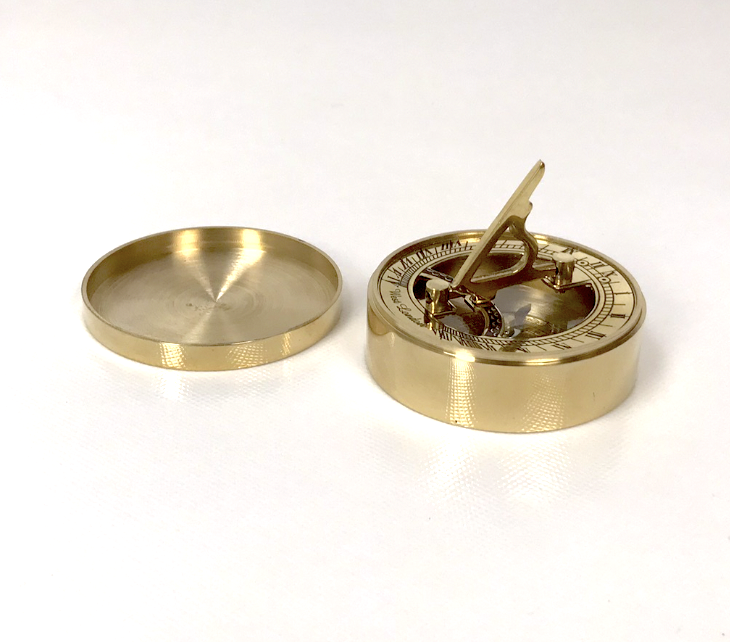 Brass Triangular Sundial Compass At Best Price In Roorkee - ID: 6379217