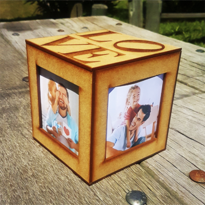 Caja para 4 fotos 12x12x12 LOVE