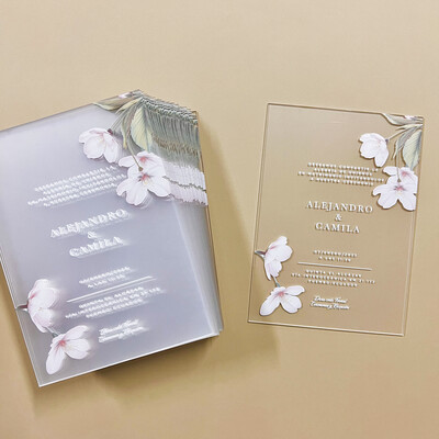 Tarjetas de invitación en acrílico transparente