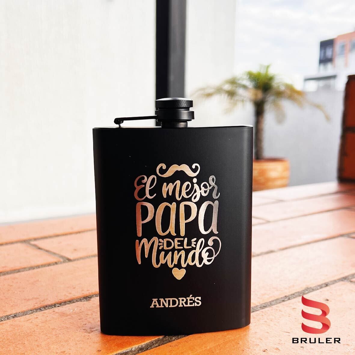 Caminera negra 8oz personalizada