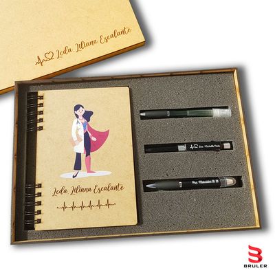Combos cuaderno + 3 esferos