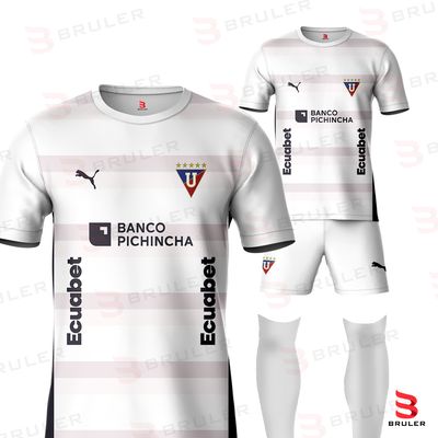 Uniforme deportivo Liga de Quito