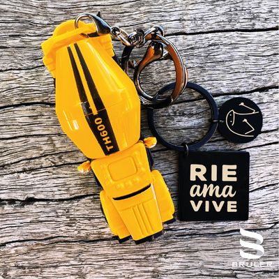 Llavero cuadrado círculo negro con mezcladora 3D personalizado