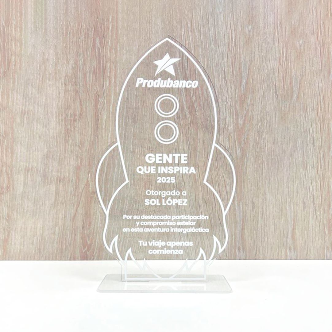 Trofeo en acrílico transparente 2mm