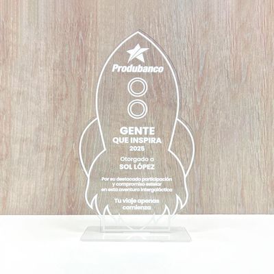 Trofeo en acrílico transparente 2mm