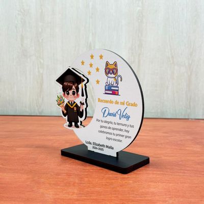 Placa wengue diploma de graduación niño