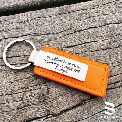 Llavero cuero y acero