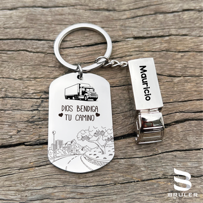 Llavero rectangular grande con camión 3D personalizado