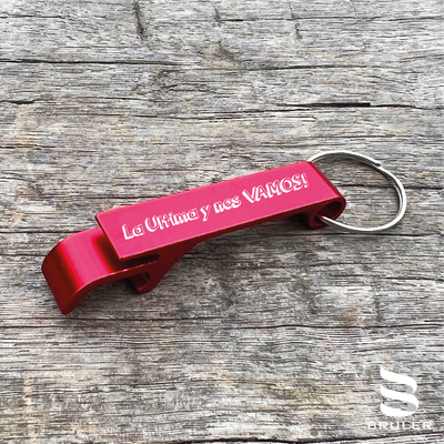 Llavero destapador rojo personalizado