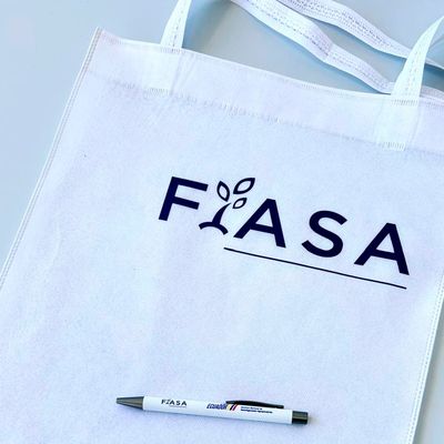 Combo bolso de cambrela + esfero