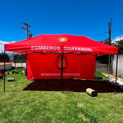 Carpa Publicitaria con pared posterior 6x3 m Carpa Publicitaria con pared posterior 6x3 m