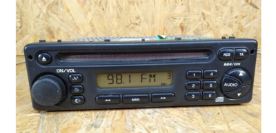 Original CITROEN PEUGEOT Radio inkl. Code