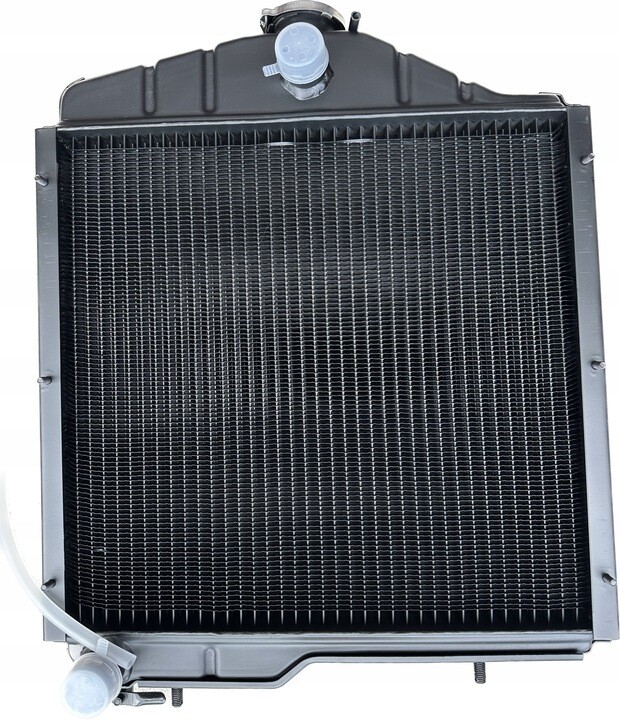 URSUS C360 C4011 C-355 C355 C360 3p C-360 3P VERSTÄRKTER ALUMINIUM-WASSERKÜHLER Kühler